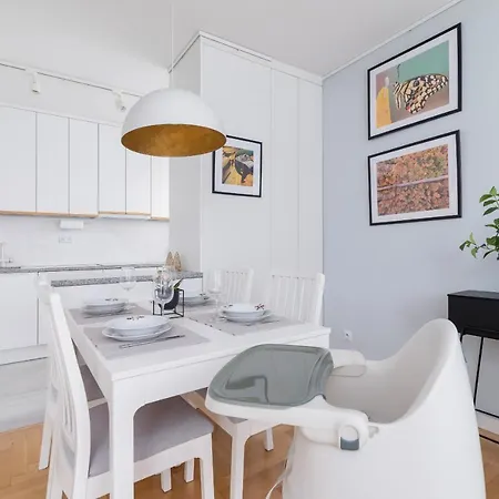 Cozy Bartla 19 By Renters Апартаменты Краков