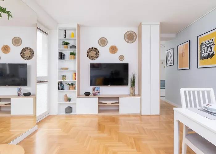 Cozy Bartla 19 By Renters דירה קרקוב